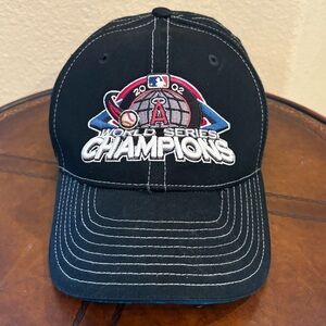 Vintage NEW ERA Angels 2002 World Series Champions Embroidery Black Cap-One Size